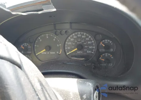 1998 GMC Jimmy Slt из США, поврежденный, VIN 1GKDT13W6W2559567